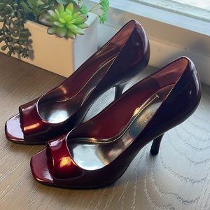 BCBG peep toe stilettos